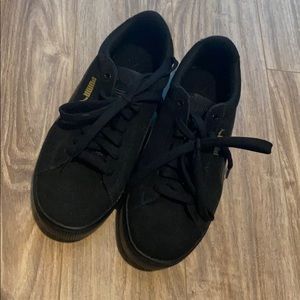 Women’s Puma Sneakers